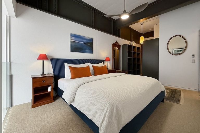 Photo of property in Waterloo Quay Apartments, 211/28 Waterloo Quay, Pipitea, Wellington, 6011