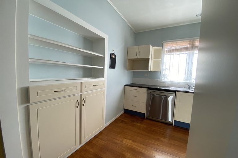 Photo of property in 16 Tennessee Avenue, Mangere East, Auckland, 2024