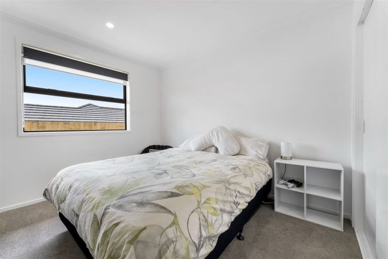 Photo of property in 37 Urumaraki Avenue, Helensville, 0800