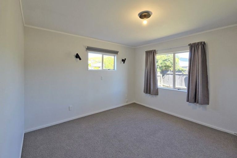 Photo of property in 43a Waterhouse Street, Taradale, Napier, 4112