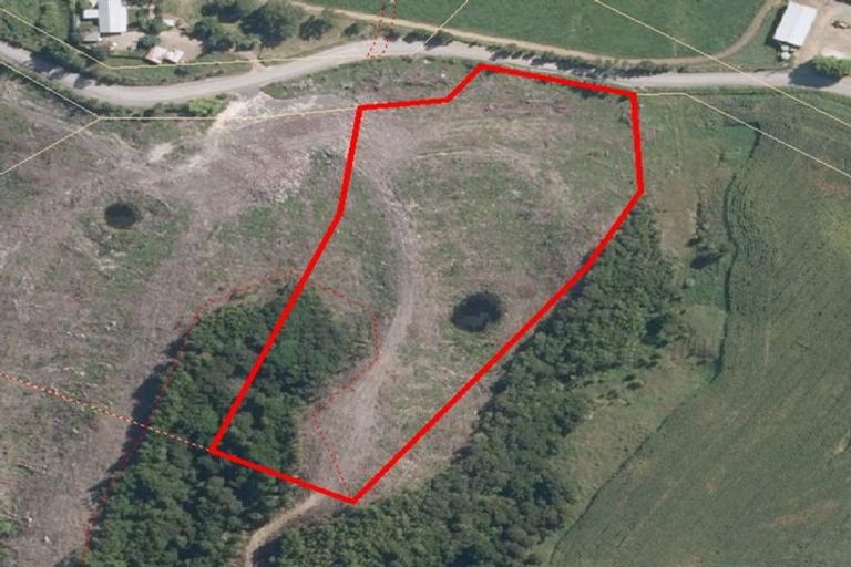 Photo of property in 672 Pakaru Road, Kawakawa, 0282