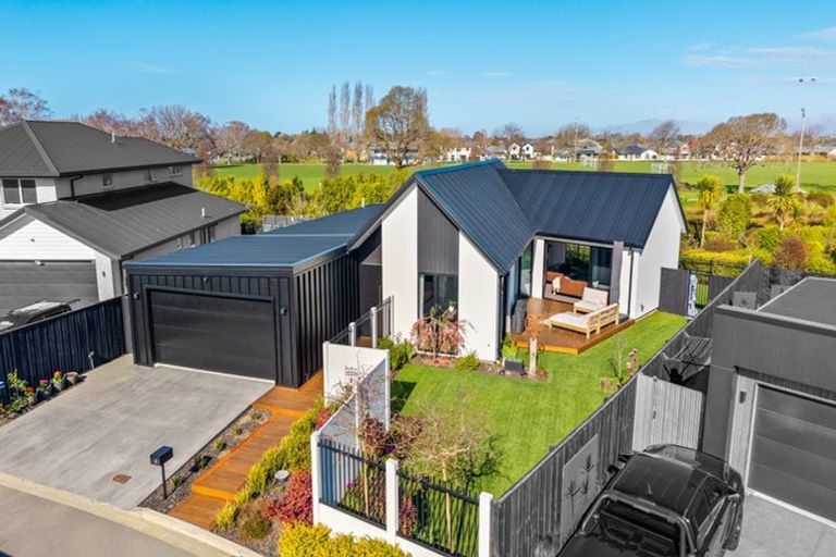 Photo of property in 6 Seville Lane, Casebrook, Christchurch, 8051