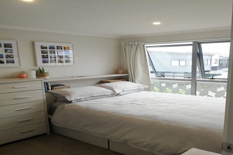 Photo of property in 25 Mollusc Road, Hobsonville, Auckland, 0616