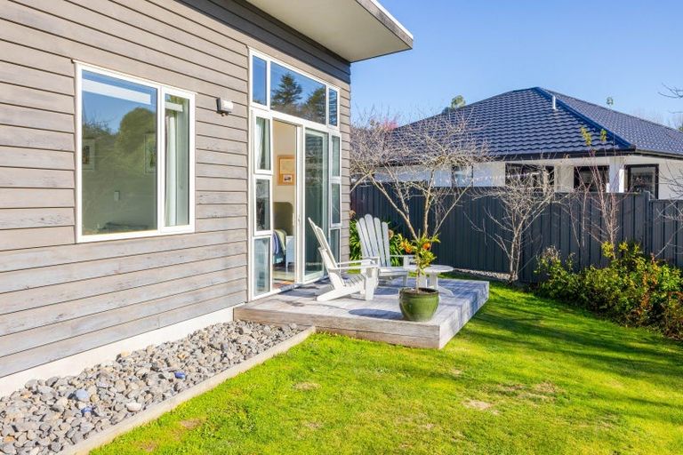 Photo of property in 13 Abbot Avenue, Waipawa, 4210