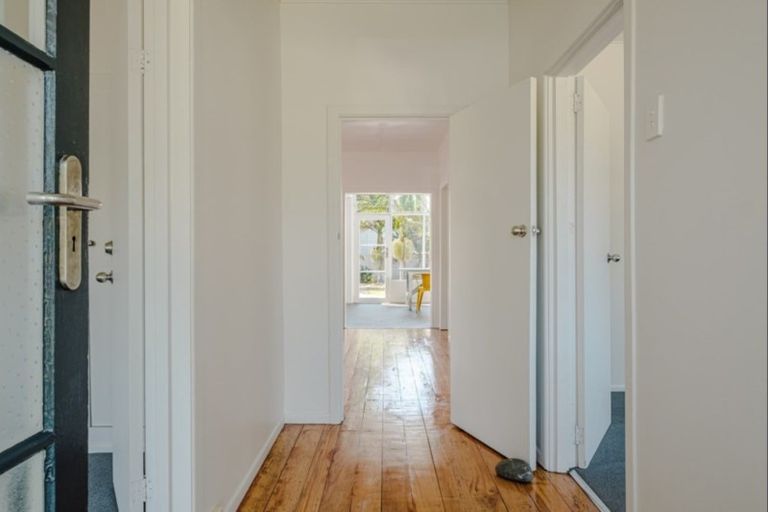 Photo of property in 6 Duke Street, Tamarau, Gisborne, 4010