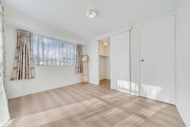 Photo of property in 109 Manuroa Road, Takanini, 2112