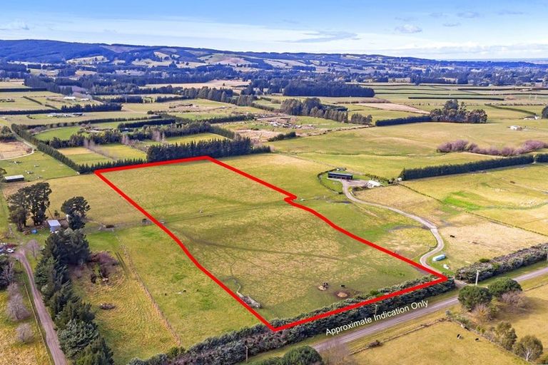 Photo of property in 422 Stonyflat Road, Loburn, Rangiora, 7472