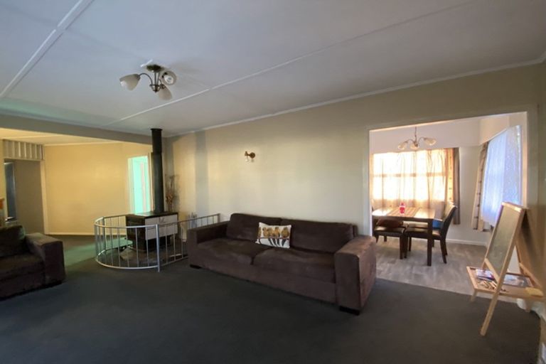 Photo of property in 28 Kowhai Place, Tokoroa, 3420