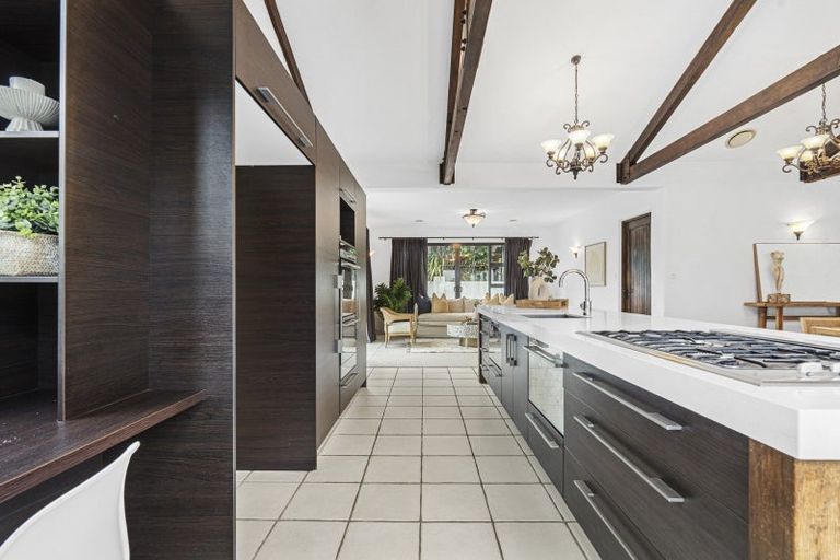 Photo of property in 186e Heta Road, Highlands Park, New Plymouth, 4312