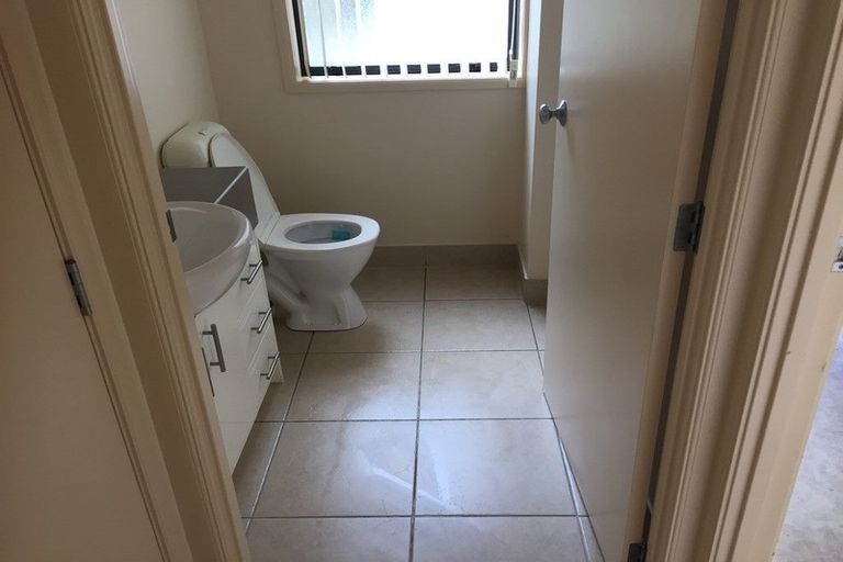 Photo of property in 73 Nautilus Drive, Gulf Harbour, Whangaparaoa, 0930