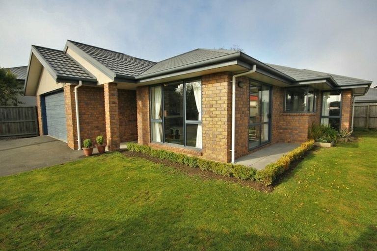 Photo of property in 2a James K Baxter Place, Addington, Christchurch, 8024