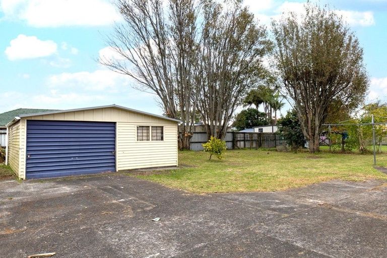 Photo of property in 11 Maurice Street, Papakura, 2110