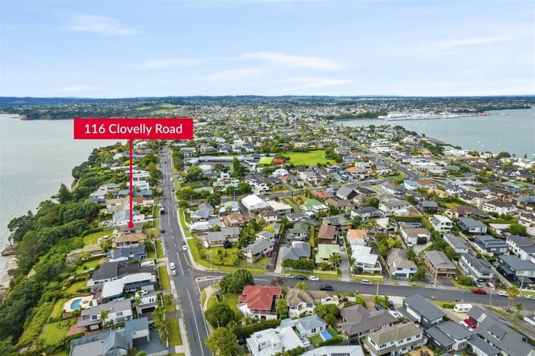Photo of property in 116 Clovelly Road, Bucklands Beach, Auckland, 2012