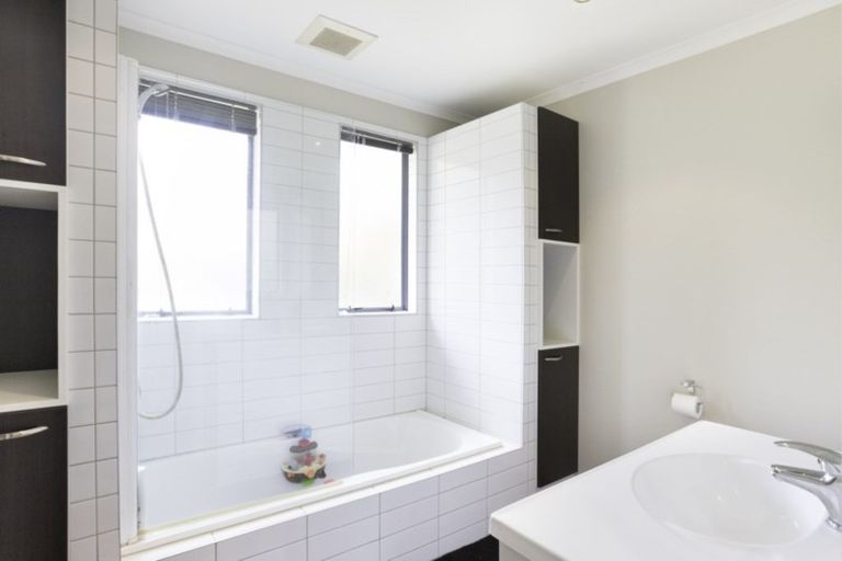 Photo of property in 46 Campbell Avenue, Paraparaumu, 5032