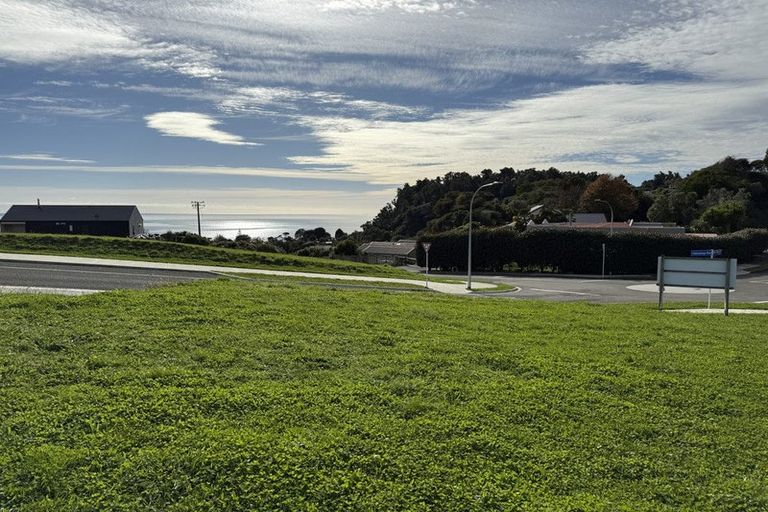 Photo of property in 1 Mahutonga Rise, Pohara, 7183