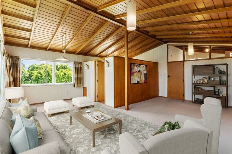 Photo of property in 7 Dorset Way, Wilton, Wellington, 6012