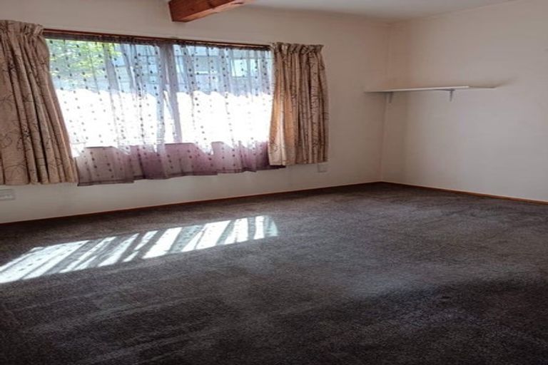 Photo of property in 85a Red Hill Road, Red Hill, Papakura, 2110
