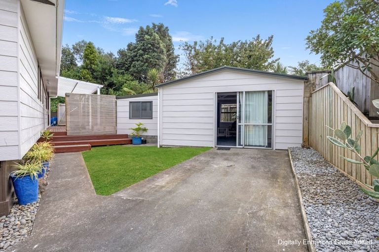 Photo of property in 40 Herekawe Drive, Spotswood, New Plymouth, 4310
