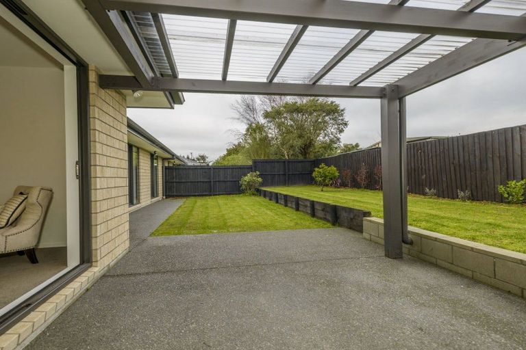 Photo of property in 1/7 Arosa Place, Parklands, Christchurch, 8083