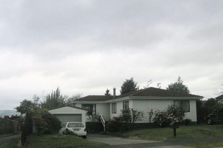 Photo of property in 15 Holland Grove, Richmond Heights, Taupo, 3330