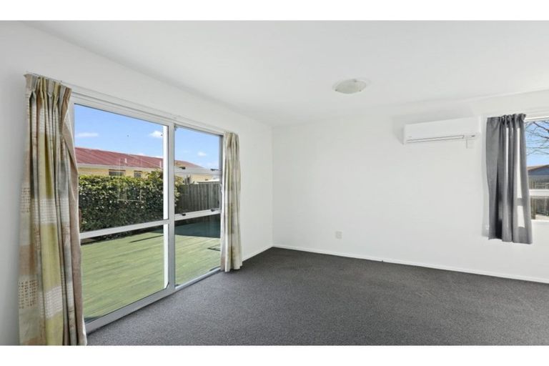 Photo of property in 2/14 Saint Lukes Street, Woolston, Christchurch, 8062