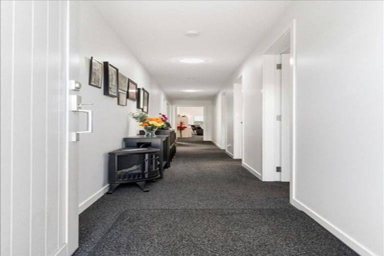 Photo of property in 25 Hastings Road, Pyes Pa, Tauranga, 3112