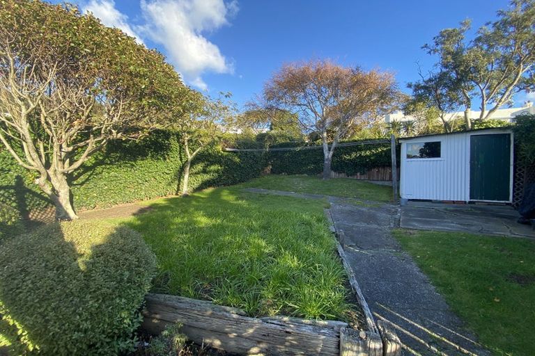 Photo of property in 52 Majoribanks Street, Mount Victoria, Wellington, 6011