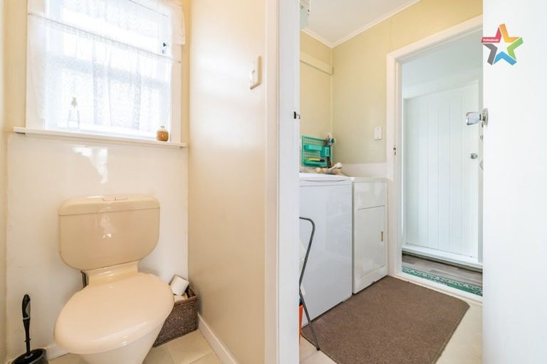 Photo of property in 42 Coast Road, Wainuiomata, Lower Hutt, 5014