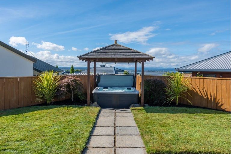 Photo of property in 24 The Grove, Nukuhau, Taupo, 3330