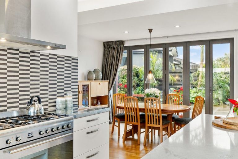 Photo of property in 17 William Andrew Road, Pukekohe, 2120