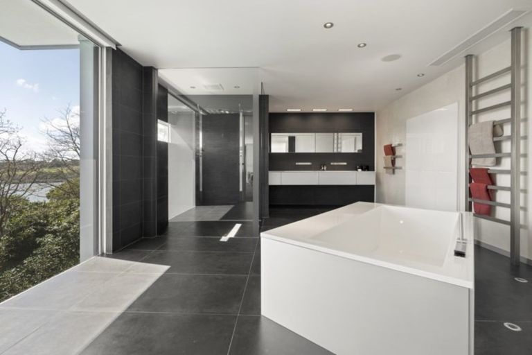 Photo of property in 5a Darwin Lane, Remuera, Auckland, 1050