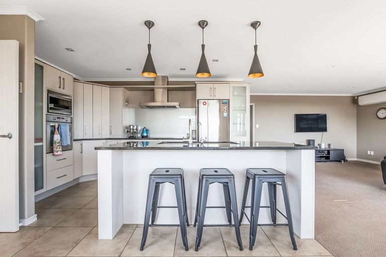 Photo of property in 52 Buxton Place, Ohauiti, Tauranga, 3112