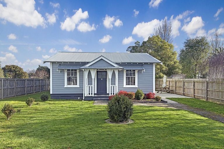 Photo of property in 6 Christian Street, Dannevirke, 4930
