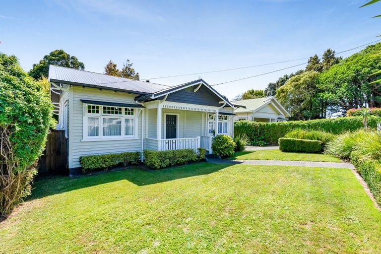 Photo of property in 192 Tukapa Street, Westown, New Plymouth, 4310