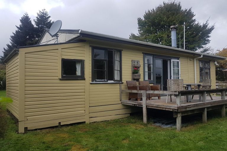 Photo of property in 30 Mackenzie Street, National Park, Owhango, 3989