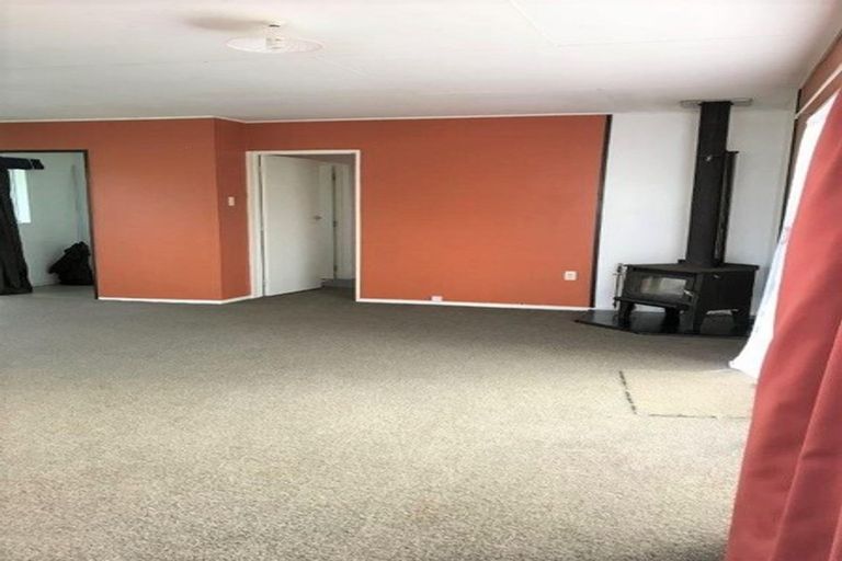 Photo of property in 64a Kirk Street, Otaki, 5512