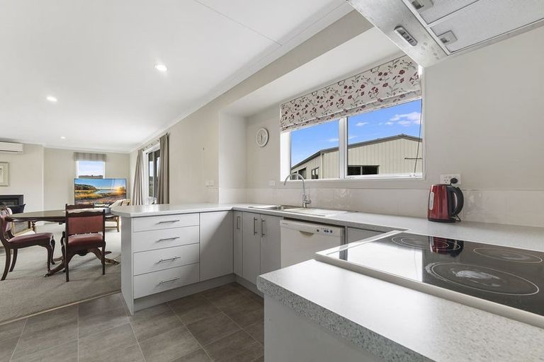 Photo of property in 4 Robin Azariah Place, Te Kuiti, 3910