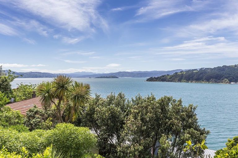 Photo of property in 75 Grafton Road, Roseneath, Wellington, 6011