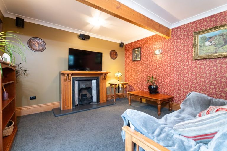 Photo of property in 70 Awatea Street, Ranui, Porirua, 5024