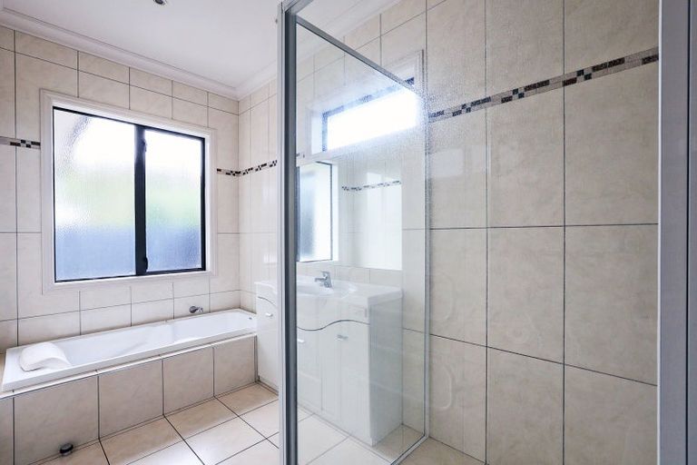 Photo of property in 80 Merlot Drive, Greenmeadows, Napier, 4112