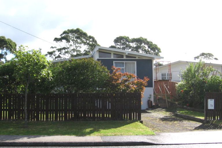 Photo of property in 79 Vodanovich Road, Te Atatu South, Auckland, 0610