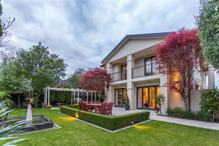 Photo of property in 95a Fendalton Road, Fendalton, Christchurch, 8014