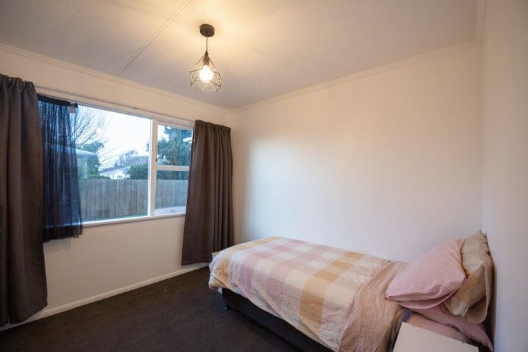 Photo of property in 17 Winchester Street, Awapuni, Palmerston North, 4412