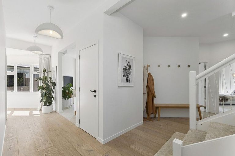 Photo of property in 75 Dundas Street, Seatoun, Wellington, 6022