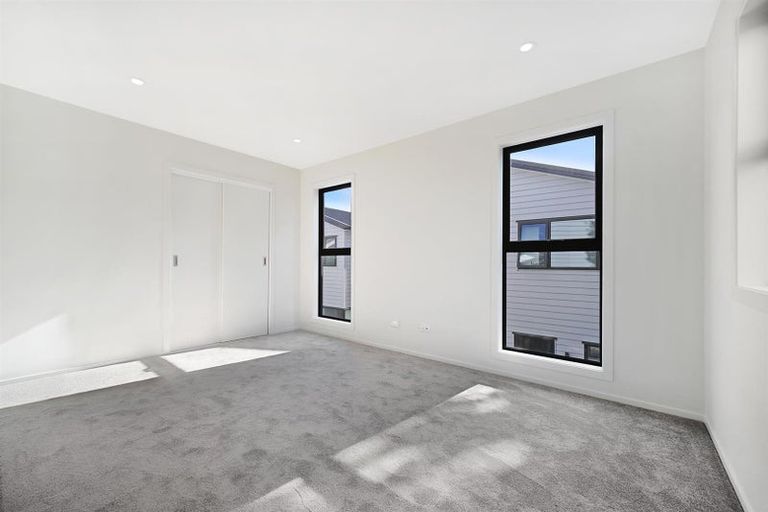 Photo of property in 6/25 Swanson Road, Henderson, Auckland, 0610