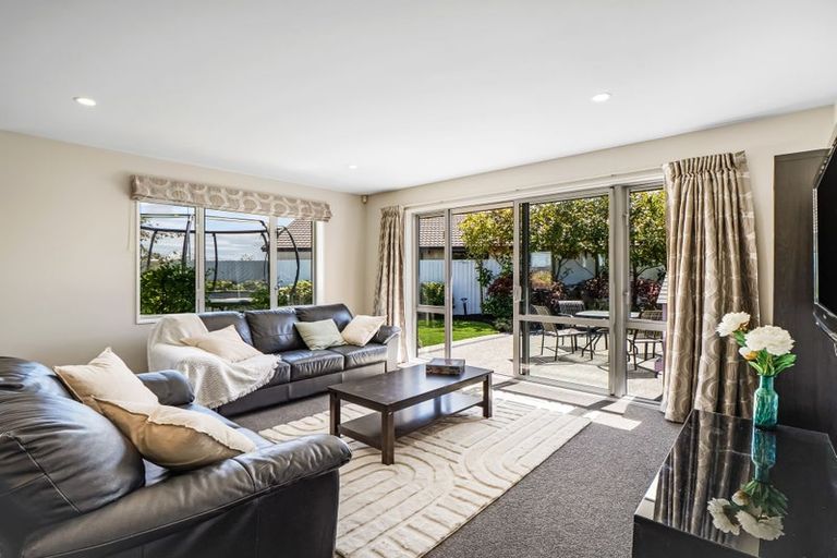 Photo of property in 6 Galatos Street, Rangiora, 7400