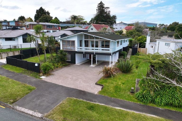 Photo of property in 98 Howell Avenue, Riverlea, Hamilton, 3216