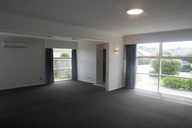 Photo of property in 69a Waimairi Road, Upper Riccarton, Christchurch, 8041