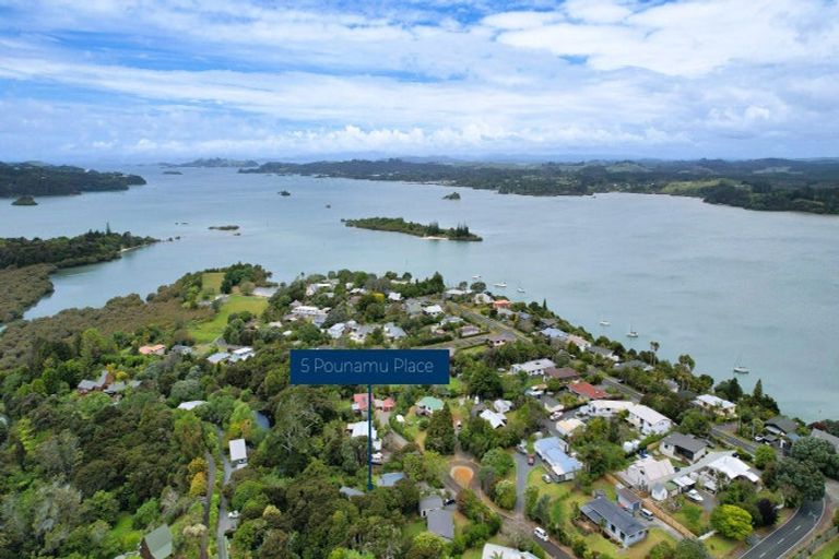 Photo of property in 5 Pounamu Place, Kerikeri, 0294