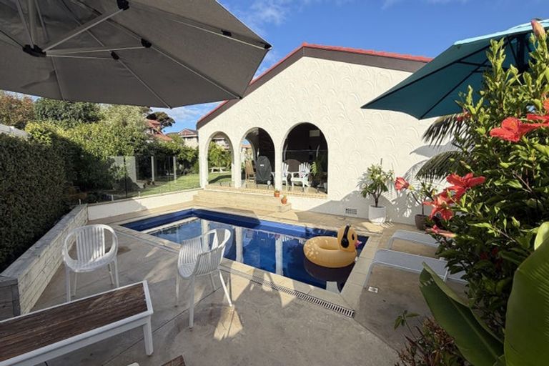 Photo of property in 41 Porritt Avenue, Chatswood, Auckland, 0626